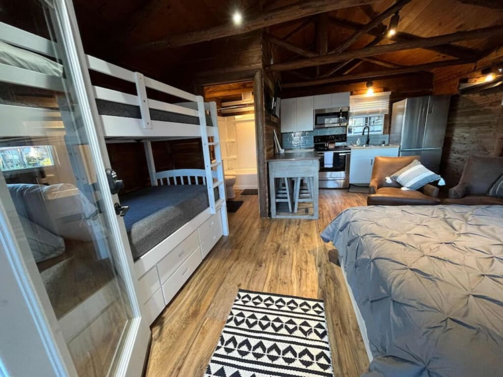 48962 130415 GhQW6TI8uYLm1P68D5b4HDc2EmTpdu4LrewJzV3LYwE 63642bca12cd7.jpg