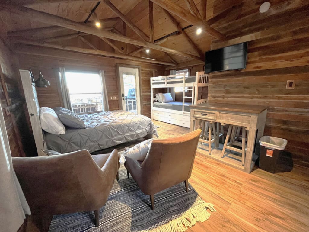 48962 130415 MrTWLQHxOnKWln4FKnKkGa5G7c 0fX5KV Lh5 0jYZs 64c00ff510914.jpg