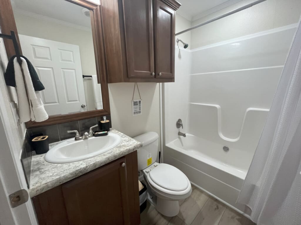 48962 266818 Veclpgj3lO9lTBkgZp9lQIVUbL8R2JFc7IU5cc15pKE 664284dce8fb5.jpg