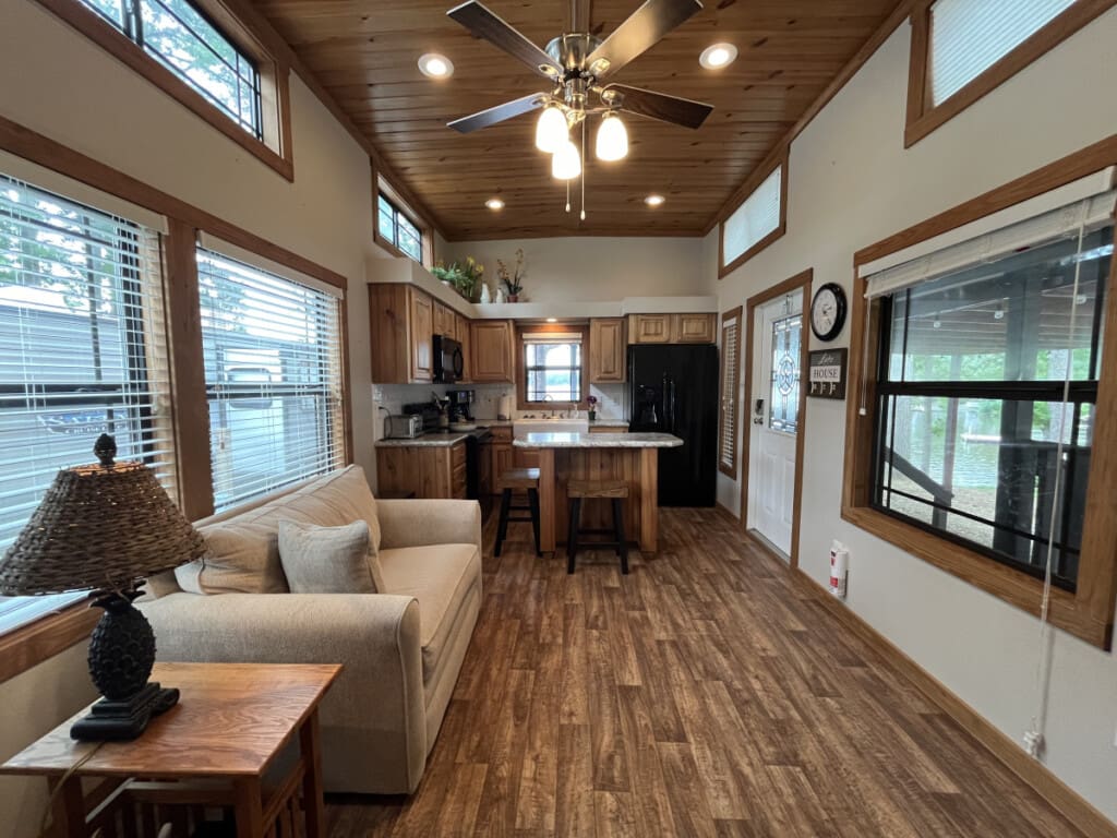 48962 273013 vrYpQeH41PXxijyhE34X5iIhBNhCG2dM9xjL w5H3KQ 6657a221987ab.jpg