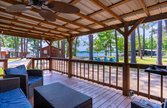 Commander's Cove 4