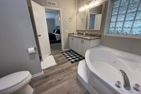 48962 130414 uecrYPM6cya AVks5qGCqngrqqtFJlLGp3zH bbNeZ8 63641448c0da3.jpg