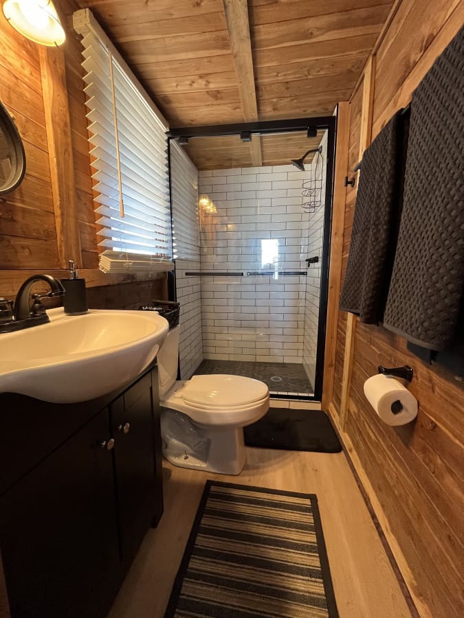 48962 149533 7mzGhvM joNQ nsKvklwRPm3Qqhl0B FkE99me3rqcA 6404a54c125d0.jpg