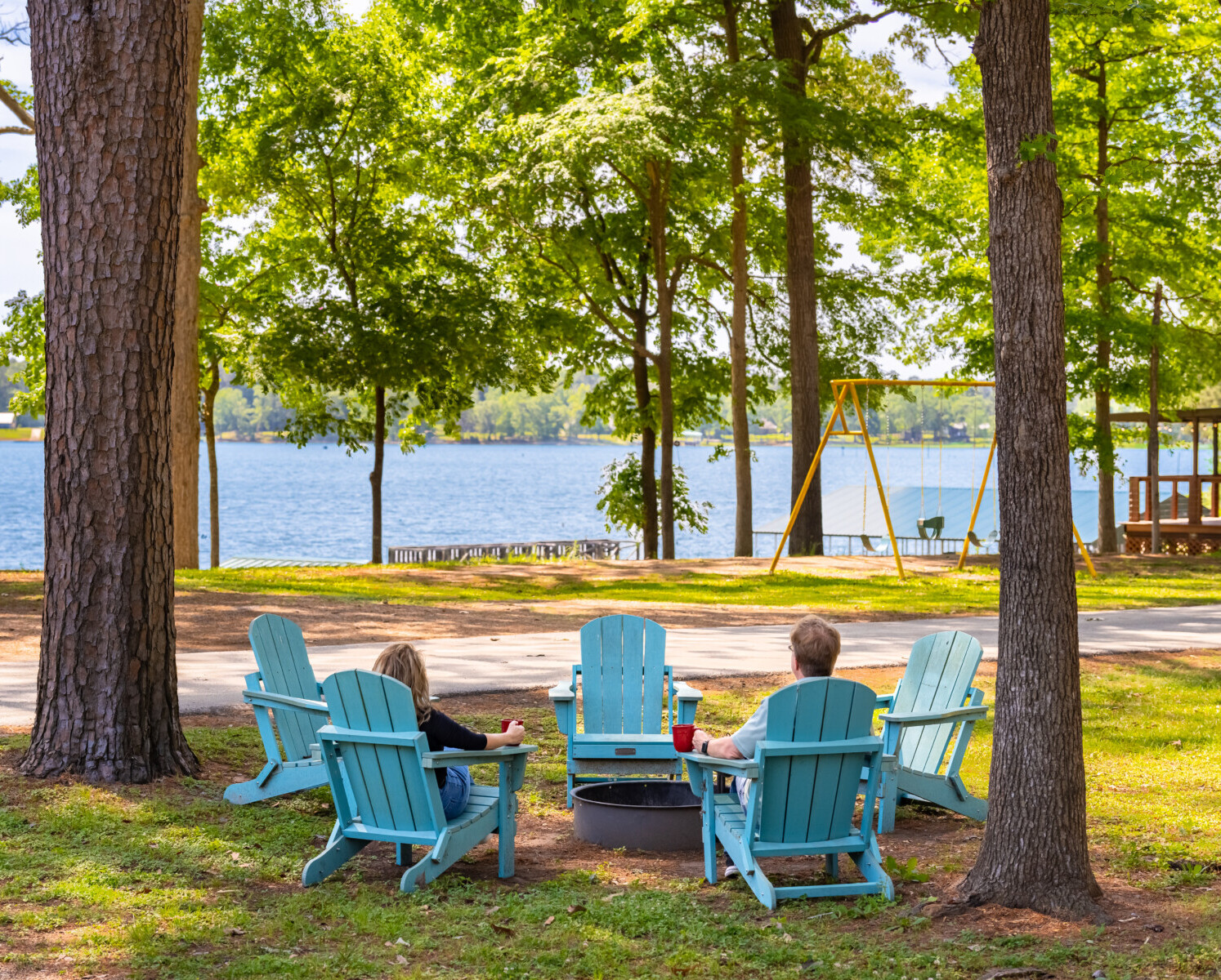 jbp highres Commanders 4 in mid lake campgroud on toledo bend at hemphill tx